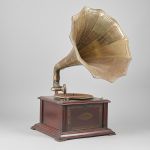 1050 4566 HORN GRAMOPHONE